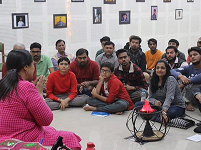 Conducting session on Vocal Mechanic at Theatre School, Ahmedabad