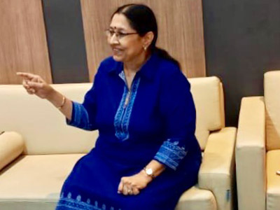 Sharing tips with anchors of Gujarati Zee 24 hours